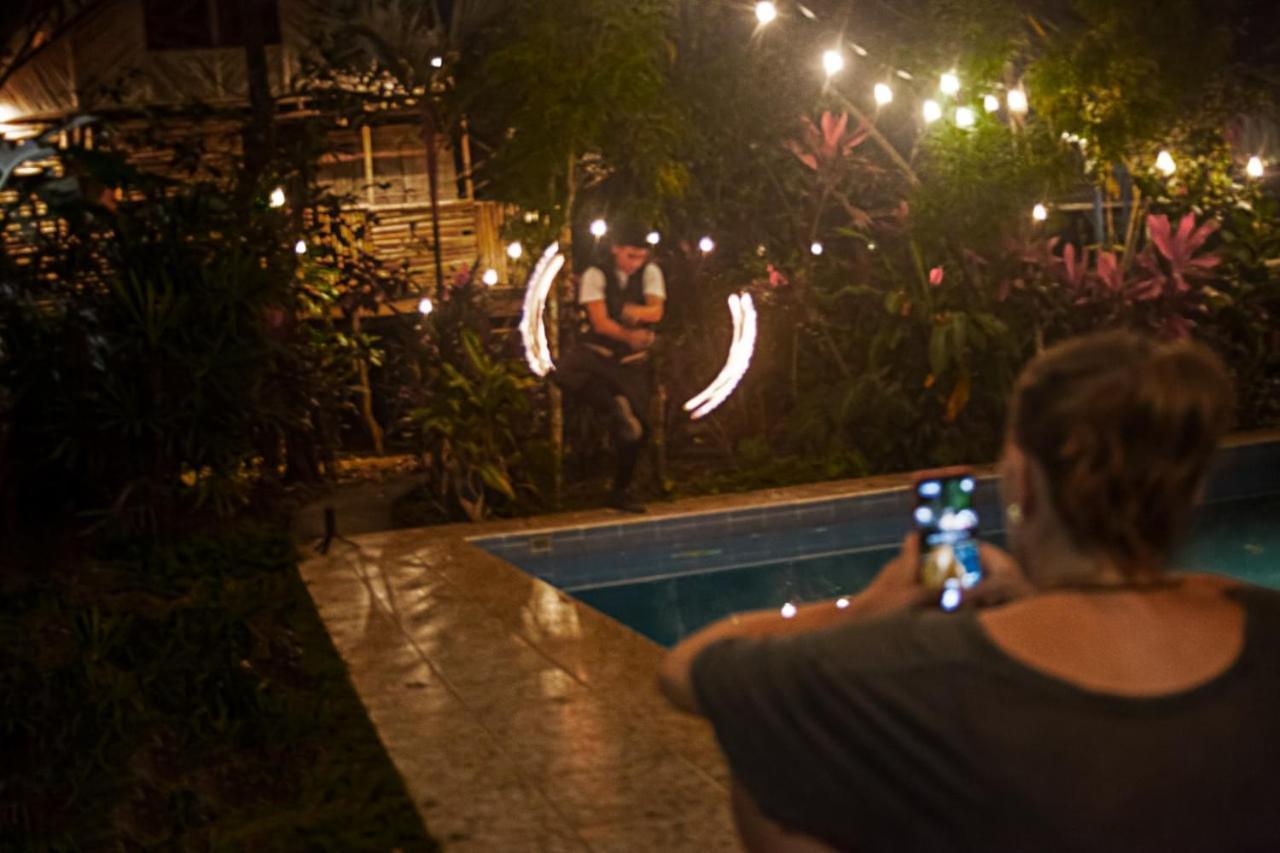 Bambu Hostel ダビッド エクステリア 写真